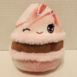 Squishmallows Mystery Squad Scented Pink Macaroon Plush